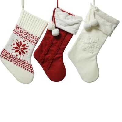 Chaussette acrylique pompon 3ass - l53.00-w28.00-h3.00cm - blanc/rouge (swingtag a 1)